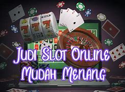 Foto Bola Slot Menang Judi Gaya Tarung Bebas